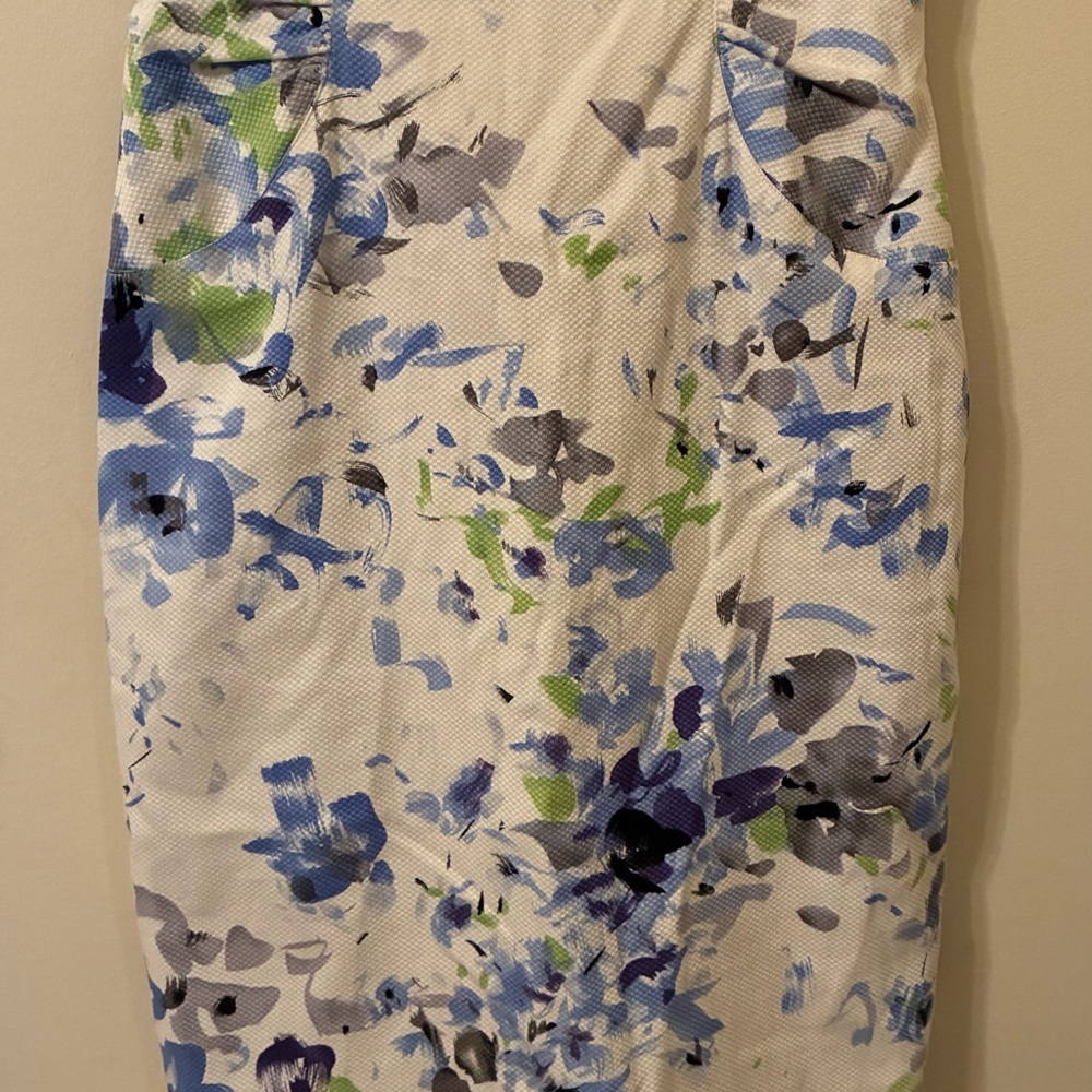 Adrianna Papell White Floral V-Neck Sheath Dress Watercolor EUC 4 Wedding Summer - Picture 4 of 11